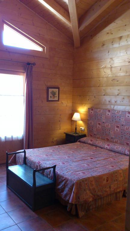 Aras Rural Guest House Aras De Los Olmos Ruang foto