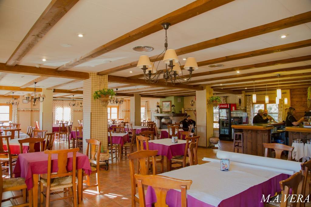 Aras Rural Guest House Aras De Los Olmos Bagian luar foto